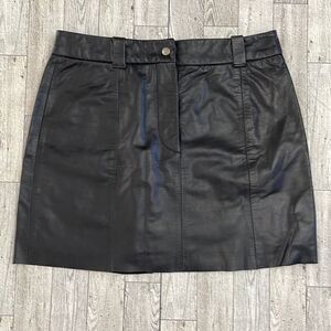 Express World Brand Black Leather Mini Skirt Size 1/2